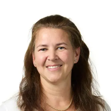 Porträtfoto von der Schulleiterin Borbála Kaltenbach